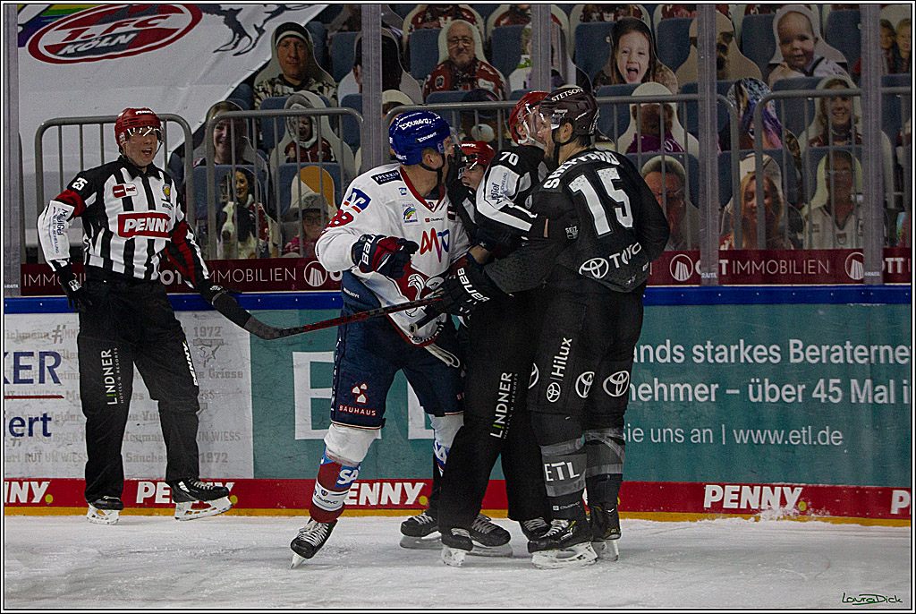 PENNY DEL;  Koelner Haie - Adler Mannheim; Koeln, 08.04.2021